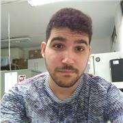 Professor de biologia, ensina qualquer assunto